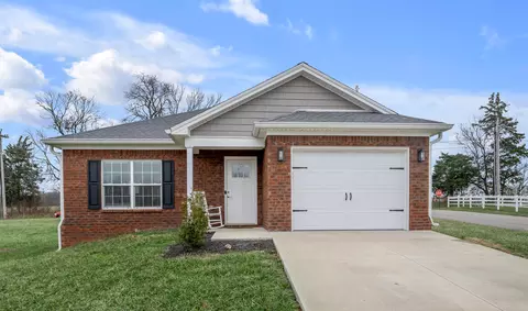 1008 Three Corners Dr, Lawrenceburg, KY 40342