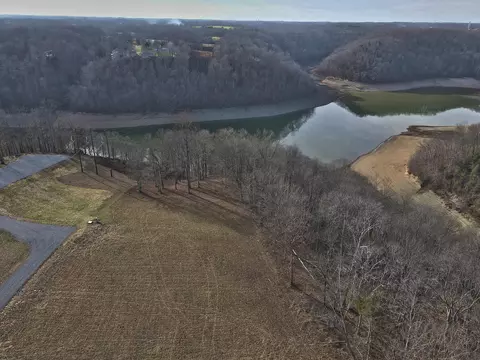 15 Dockery Rd, Russell Springs, KY 42642