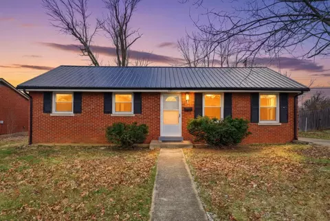 521 Anniston Dr, Lexington, KY 40505