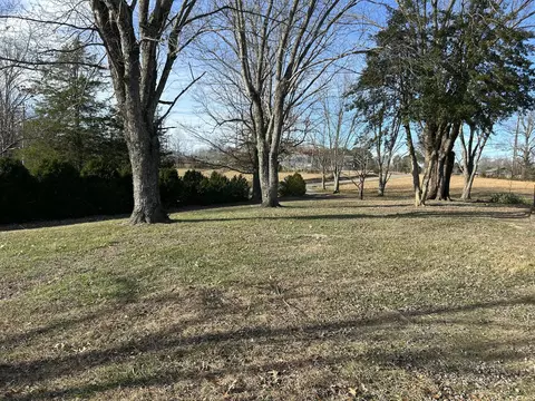 Exterior - 550 E 312, Corbin, KY 40701 photo 2 of 35
