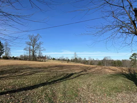Exterior - 550 E 312, Corbin, KY 40701 photo 31 of 35