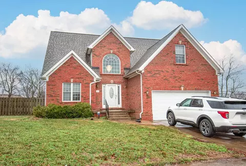 144 Florence Ct, Nicholasville, KY 40356