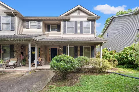 377 Church St, Versailles, KY 40383