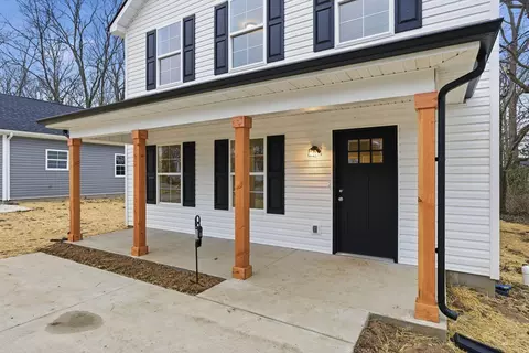 Exterior - 104 West St, Georgetown, KY 40324 photo 8 of 9