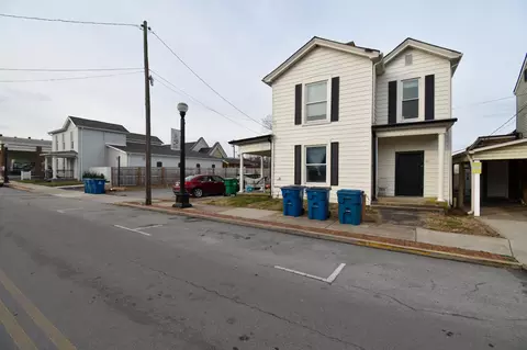 126 N Main St, Harrodsburg, KY 40330