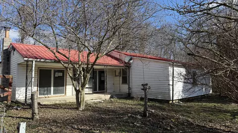 383 E Halcomb Rd, Orlando, KY 40460
