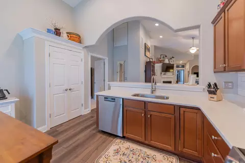 Kitchen - 125 Avalon Path, Georgetown, KY 40324 photo 3 of 4