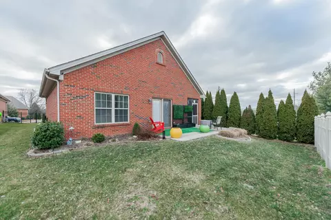 Exterior - 125 Avalon Path, Georgetown, KY 40324 photo 6 of 7