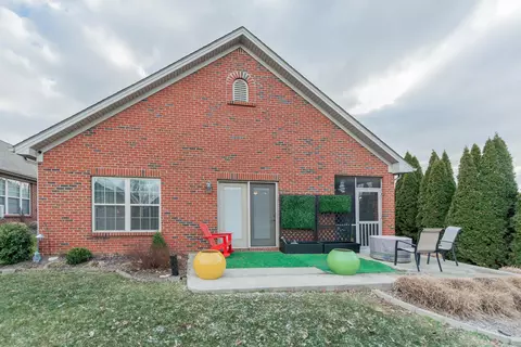 Exterior - 125 Avalon Path, Georgetown, KY 40324 photo 5 of 7