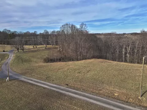 36 Dockery Rd, Russell Springs, KY 42642