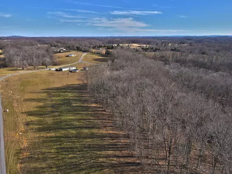 48 Dockery Rd, Russell Springs, KY 42642