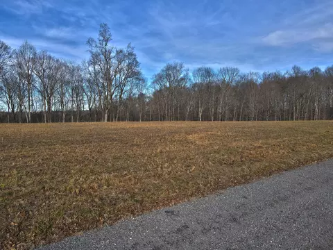 20 Dockery Rd, Russell Springs, KY 42642