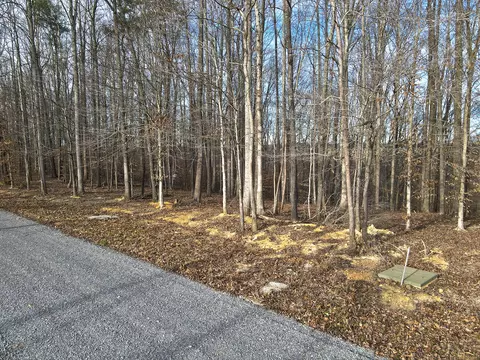 29 Piper Rd, Russell Springs, KY 42642
