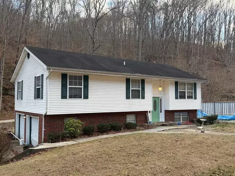 5085 Ky-40 W, Staffordsville, KY 41256