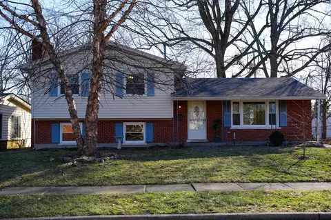 2108 Palms Dr, Lexington, KY 40504