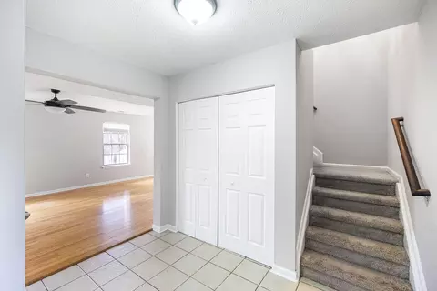 Entry Way - 117 River Run Ct, Georgetown, KY 40324 photo 2 of 3