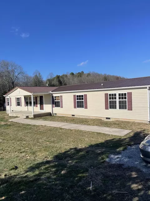 6854 E Laurel Rd, London, KY 40741