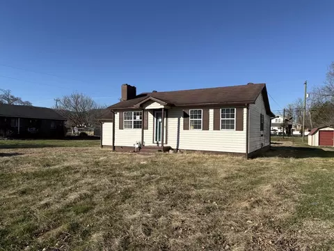 816 W Chester Ave, Middlesboro, KY 40965