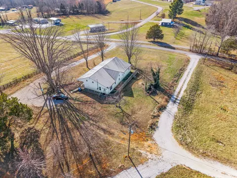 View/Area - 38 Beech Grove Rd, Nancy, KY 42544 photo 2 of 7