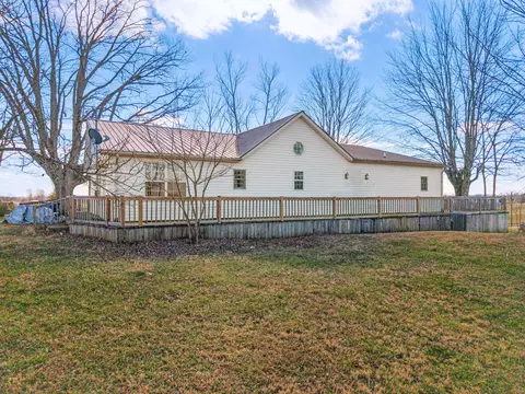 Exterior - 38 Beech Grove Rd, Nancy, KY 42544 photo 2 of 5