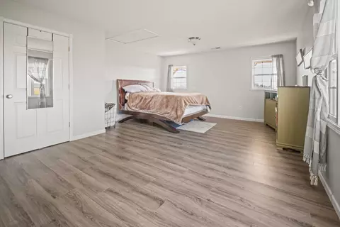 Bedroom - 38 Beech Grove Rd, Nancy, KY 42544 photo 1 of 8