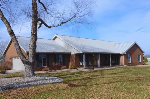 4755 Combs Ferry Rd, Winchester, KY 40391