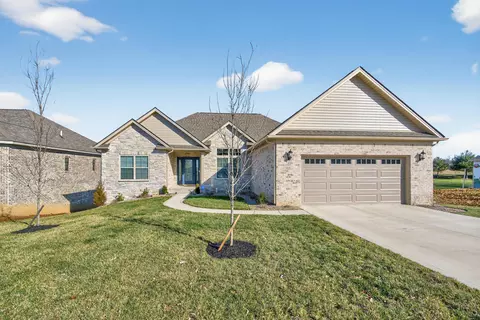 111 Oak Hill Ln, Georgetown, KY 40324