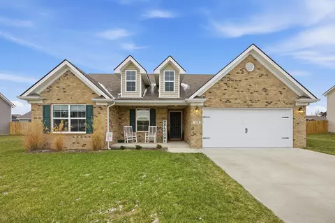 233 Candy Apple Ln, Richmond, KY 40475
