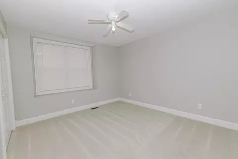 Bedroom - 445 Whippoorwill Dr, Burnside, KY 42519 photo 4 of 7