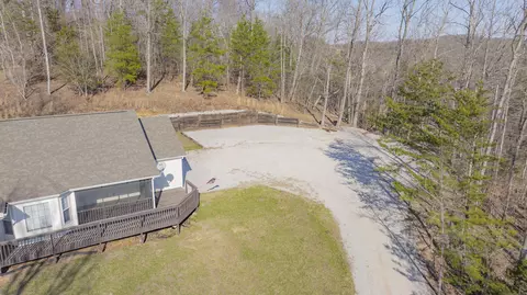 Exterior - 445 Whippoorwill Dr, Burnside, KY 42519 photo 7 of 9