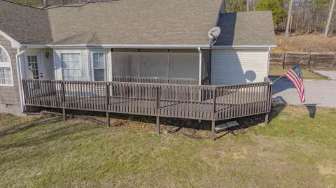 Exterior - 445 Whippoorwill Dr, Burnside, KY 42519 photo 8 of 9