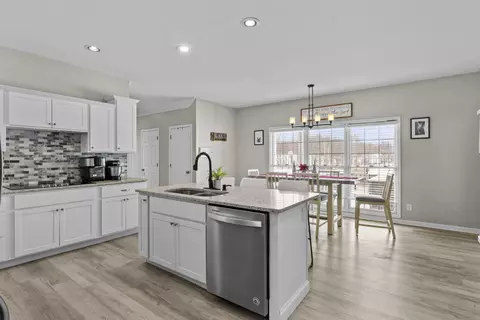 Kitchen - 122 Wise Path, Georgetown, KY 40324 photo 1 of 4