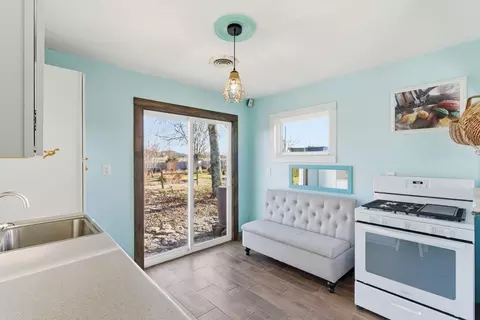 Kitchen - 141 Farthing Ln, Waco, KY 40385 photo 5 of 5