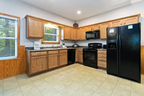 Kitchen - 620 Harmony Ln, Burnside, KY 42519 photo 1 of 3