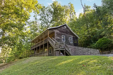 Exterior - 620 Harmony Ln, Burnside, KY 42519 photo 1 of 13
