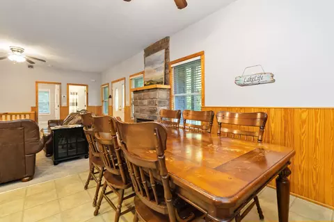 Dining - 620 Harmony Ln, Burnside, KY 42519 photo 3 of 5