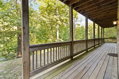 Exterior - 620 Harmony Ln, Burnside, KY 42519 photo 10 of 13