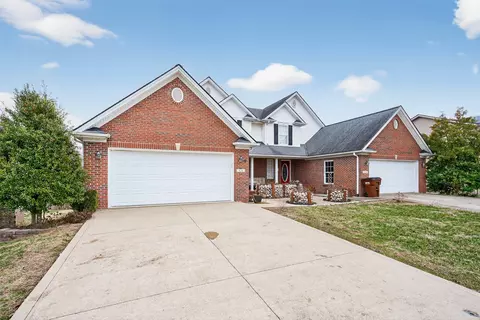 426 Paisley Ct, Winchester, KY 40391
