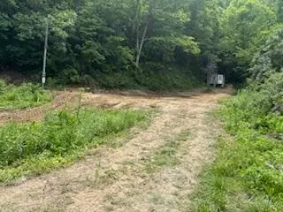 1085 Upper Boone Fork Rd, Vancleve, KY 41385 photo 4