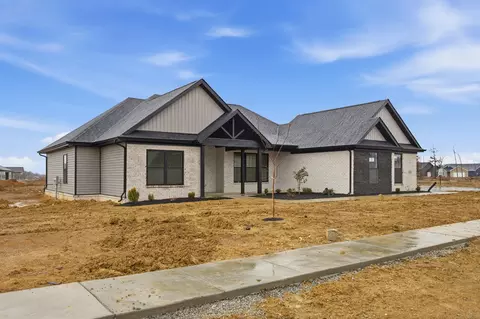 111 Choctaw Trl, Richmond, KY 40475