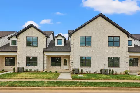 676 Hollow Creek Rd, Lexington, KY 40511