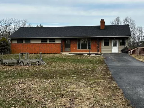 4611 Colby Rd, Winchester, KY 40391