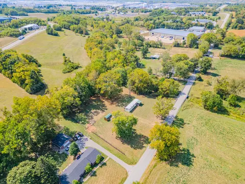 1105 Old Delaplain Rd, Georgetown, KY 40324 photo 2