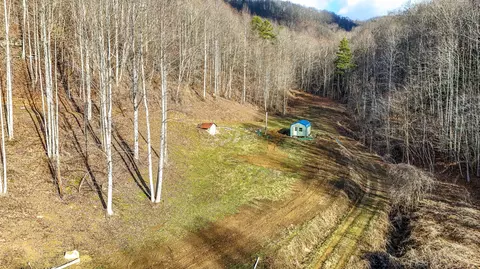 195 Darby Branch Rd, Manchester, KY 40962