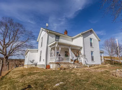 65 Criswell Rd, Berry, KY 41003