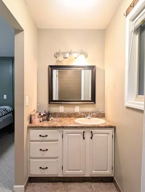 Bath - 71 Renee St, Corbin, KY 40701 photo 3 of 4