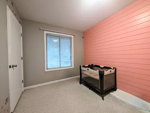 Bedroom - 71 Renee St, Corbin, KY 40701 photo 2 of 5