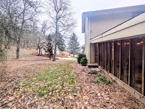 Exterior - 71 Renee St, Corbin, KY 40701 photo 3 of 8