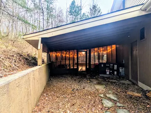 Exterior - 71 Renee St, Corbin, KY 40701 photo 7 of 8