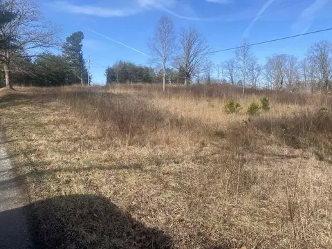 27 Old Chapel Gap School Rd, Crab Orchard, KY 40419